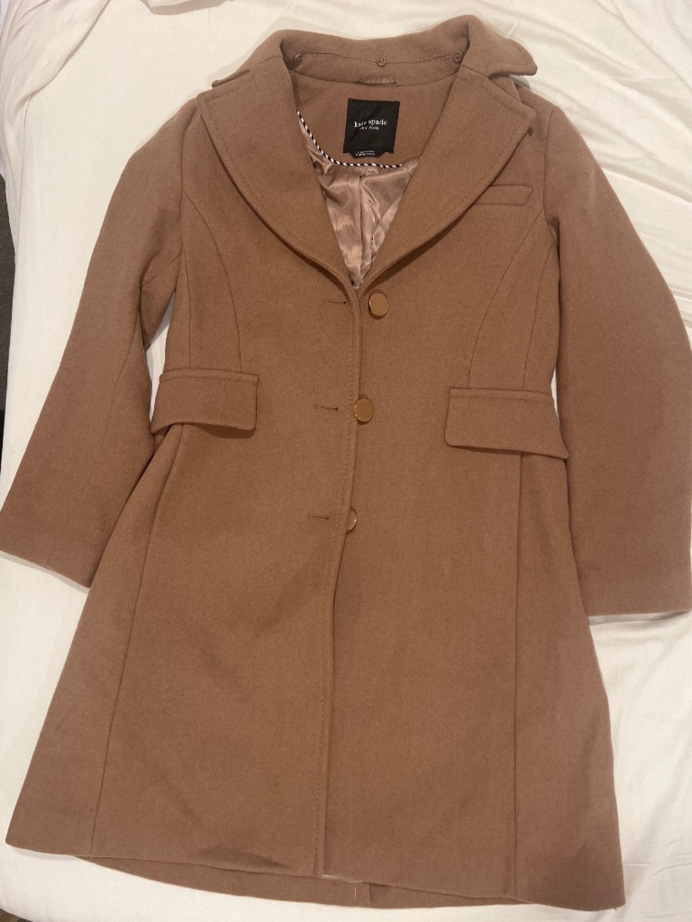 Kate Spade New York tan trench coat #katespade